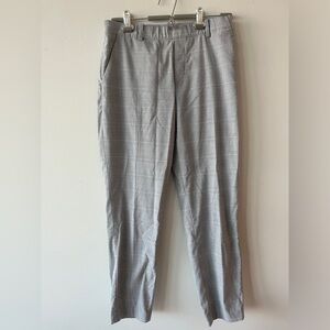 Uniqlo smart stretch dress pants, ankle length, size medium